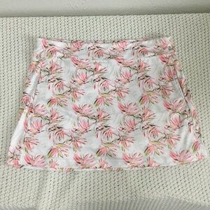 GRANDSLAM STRETCH TENNIS SKORT WHITE WITH FLOWERS, SIZE XL INSEAM 4"